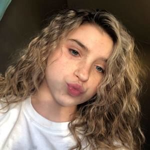 Meet your Posher, Kaylee